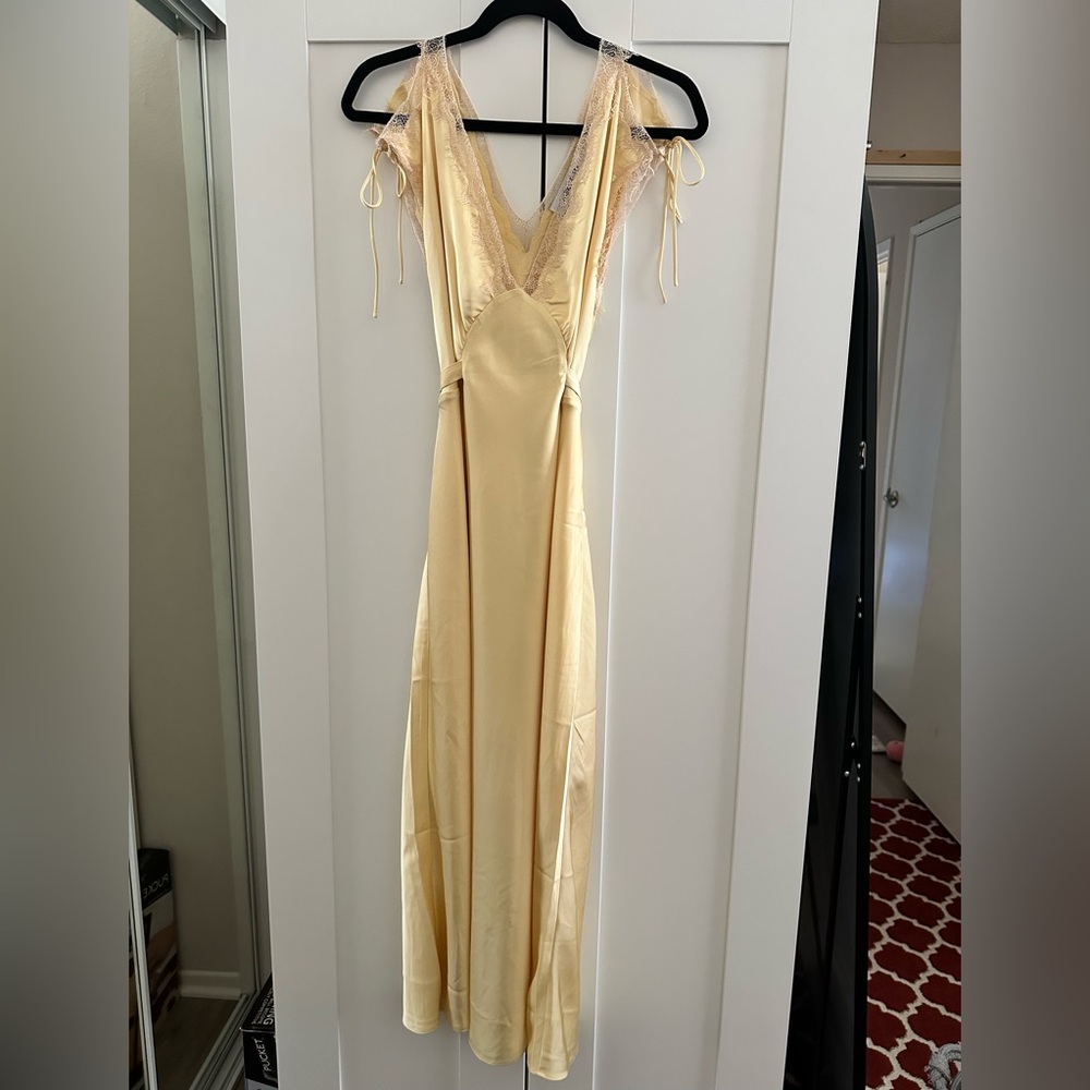Rumored Buttercup Monarch Midi Dress - Picture 3 of 5